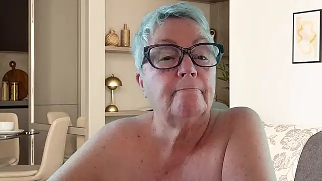 Snapshot of GrannyChrissy68 chatting on June 25, 1:26 pm GrannyChrissy68 online show from June 25, 1:26 pm