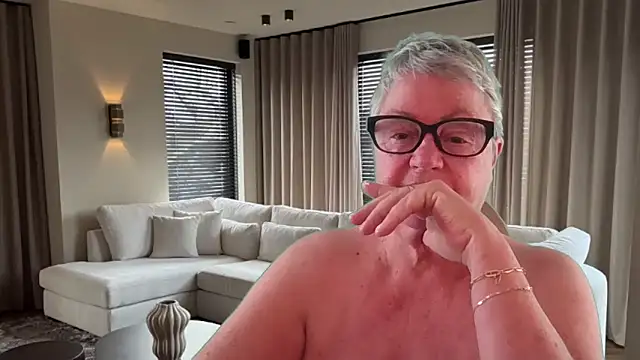 Snapshot of GrannyChrissy68 chatting on June 30, 1:56 pm GrannyChrissy68 online show from June 30, 1:56 pm