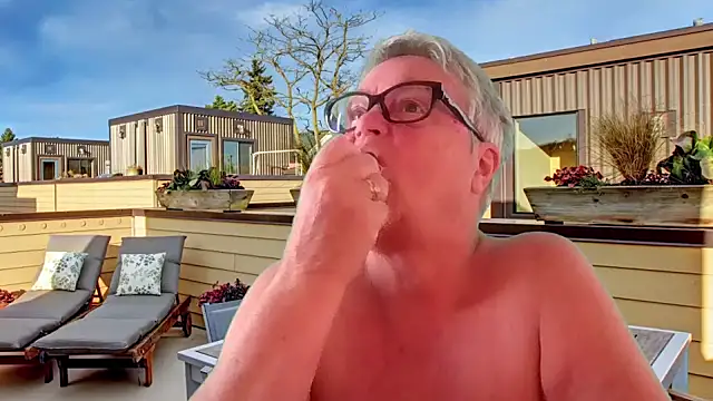 Snapshot of GrannyChrissy68 chatting on July 23, 12:58 pm GrannyChrissy68 online show from July 23, 12:58 pm
