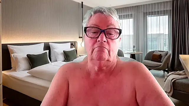 Snapshot of GrannyChrissy68 chatting on July 24, 2:15 pm GrannyChrissy68 online show from July 24, 2:15 pm