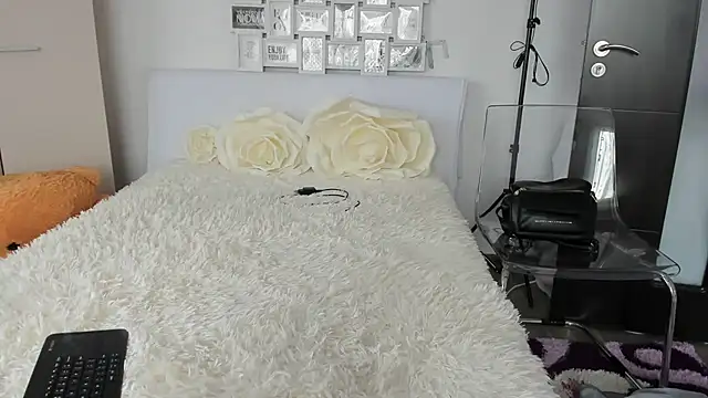 sweetemy4u online show from December 10, 11:54 am