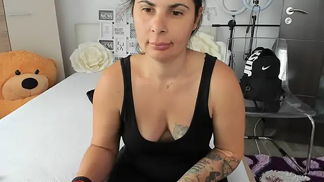 sweetemy4u online show from October 2, 9:27 am