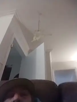 trucker1979 online show from November 15, 9:32 pm