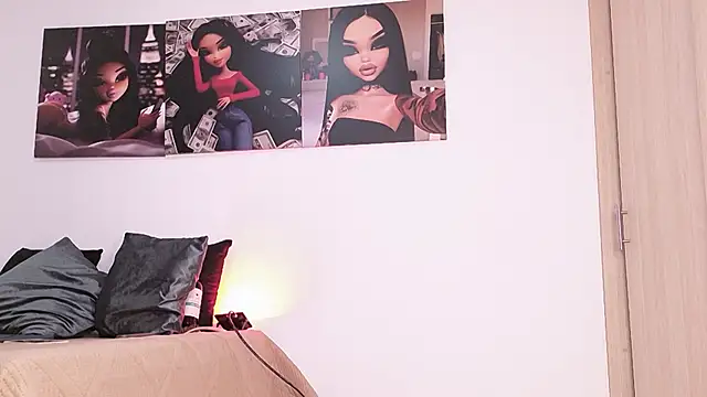 Ariana lopezz online show from June 4, 9:37 am