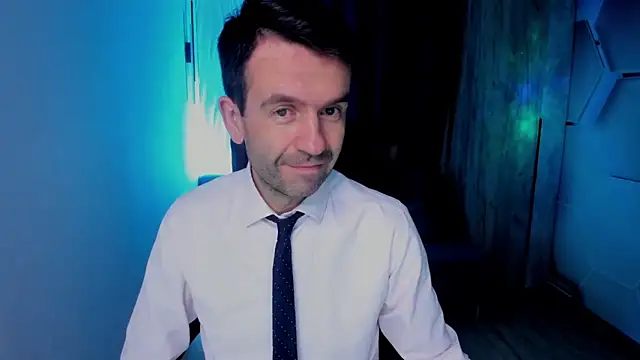 SteveTiger online show from October 27, 3:32 am