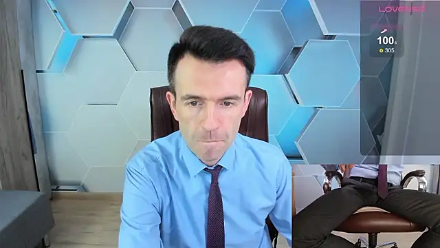 SteveTiger online show from February 13, 10:33 am