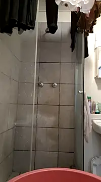 Snapshot of FitSelina66 chatting on March 1, 6:32 pm FitSelina66 online show from March 1, 6:32 pm