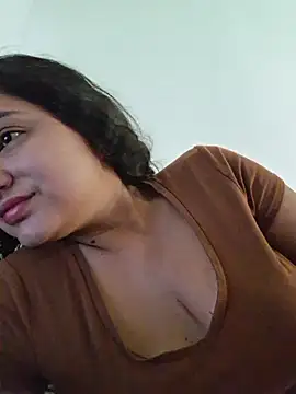 blerstefan1 online show from July 3, 1:06 pm