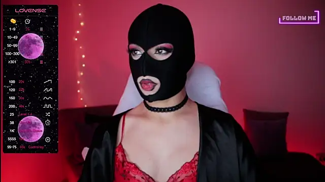 Snapshot of Bigfemblue chatting on December 20, 11:26 pm Bigfemblue online show from December 20, 11:26 pm