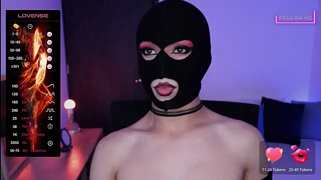 Snapshot of Bigfemblue chatting on March 16, 6:12 pm Bigfemblue online show from March 16, 6:12 pm