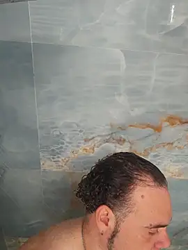 latinoflpr online show from February 18, 3:35 am