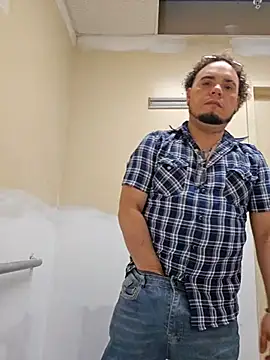 latinoflpr online show from March 9, 8:35 pm