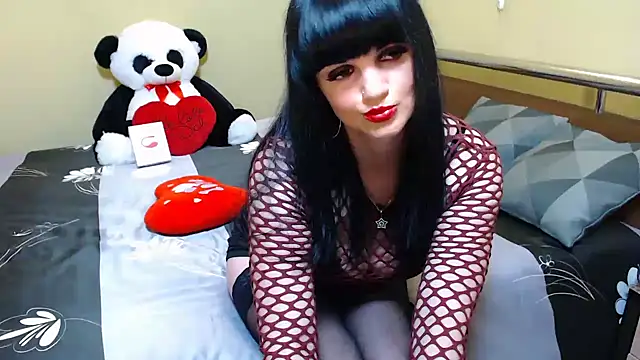 XLylyusX online show from June 5, 10:43 am