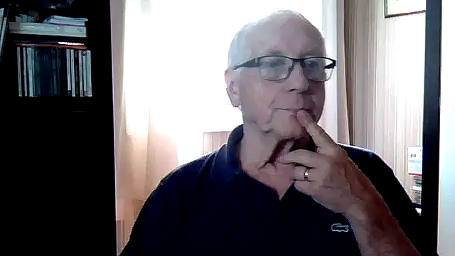 johnjohn622662 online show from June 18, 1:04 pm