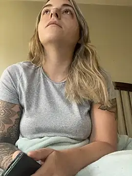 jaseyrae online show from July 11, 2:31 pm