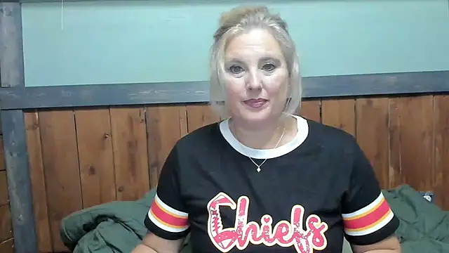 Snapshot of lisaxlovexxx chatting on September 21, 4:30 pm lisaxlovexxx online show from September 21, 4:30 pm