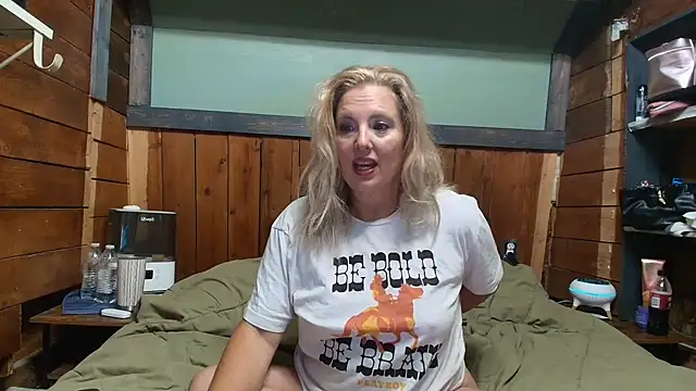 lisaxlovexxx online show from July 13, 3:59 pm