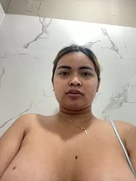 Bombshell Ashy online show from March 2, 3:05 pm