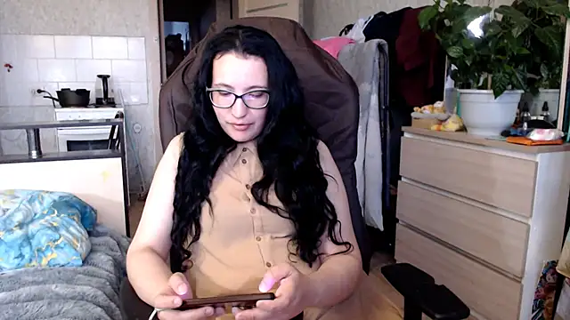 AnKey Rayah online show from June 14, 2:41 pm