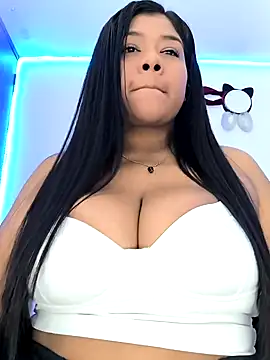 Snapshot of paola091 chatting on February 4, 9:10 pm paola091 online show from February 4, 9:10 pm