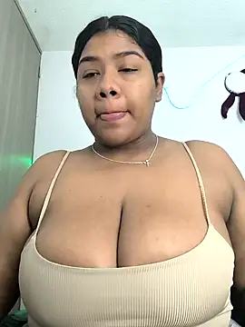Snapshot of paola091 chatting on October 4, 12:14 pm paola091 online show from October 4, 12:14 pm