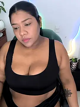 paola091 online show from April 24, 12:35 am