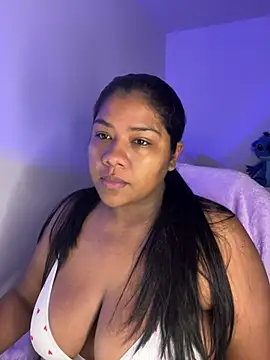 paola091 online show from June 18, 11:36 am