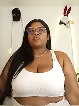 paola091 online show from July 21, 12:46 am