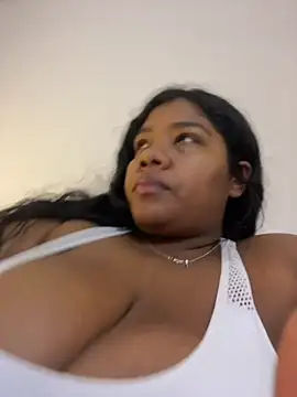 paola091 online show from July 28, 12:48 pm