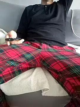 praqun2021 online show from February 22, 6:13 am