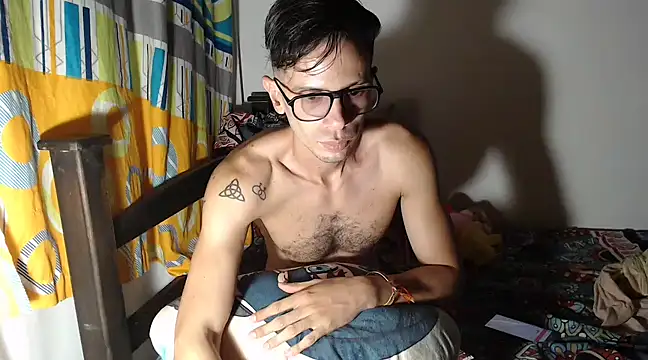 alisterxxx online show from January 19, 2:57 am