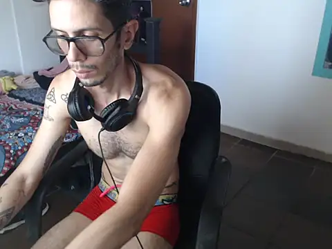 alisterxxx online show from July 7, 3:38 pm