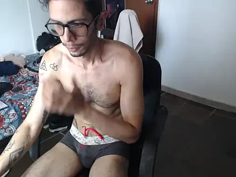 alisterxxx online show from July 20, 1:13 pm