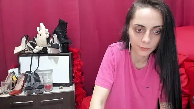 Snapshot of jessystarr chatting on May 10, 12:21 pm jessystarr online show from May 10, 12:21 pm