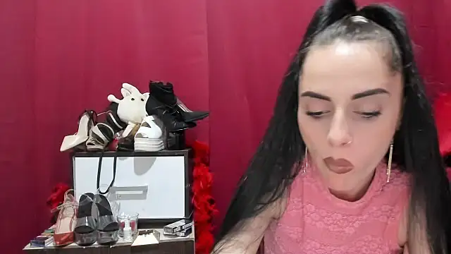 Snapshot of jessystarr chatting on May 15, 1:29 pm jessystarr online show from May 15, 1:29 pm