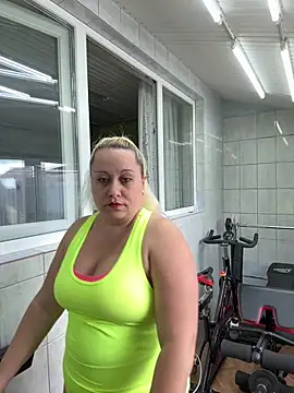 SabinaSweety online show from March 14, 11:01 am