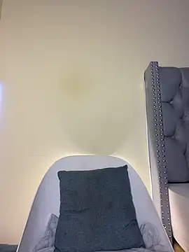 KIARAPRETTY online show from July 29, 3:15 am