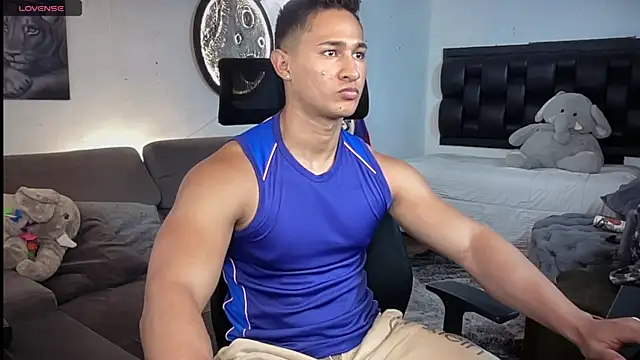 BenjaminCooperk online show from July 21, 8:38 am