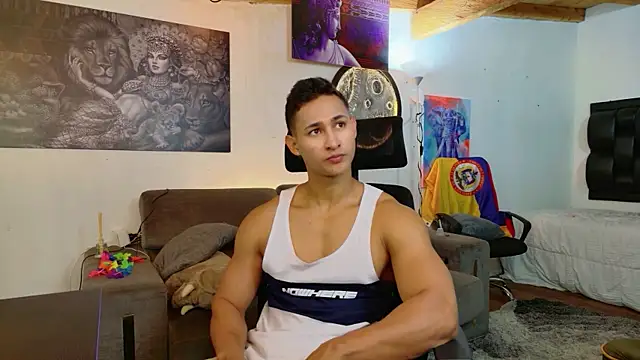 BenjaminCooperk online show from July 23, 7:39 am