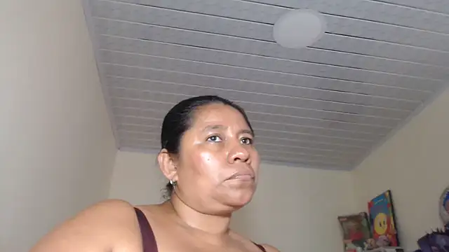 Snapshot of adrixxx38 chatting on October 23, 6:50 pm adrixxx38 online show from October 23, 6:50 pm