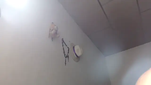 Snapshot of adrixxx38 chatting on December 14, 10:58 pm adrixxx38 online show from December 14, 10:58 pm