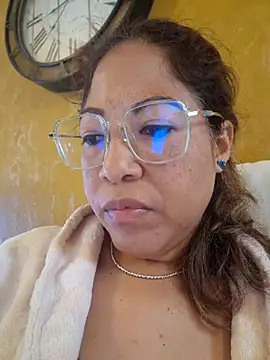 mila38 online show from April 26, 7:39 am
