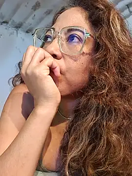 mila38 online show from May 17, 2:24 pm