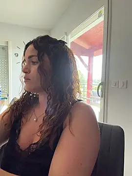 Clara-xoxo online show from June 16, 12:52 pm
