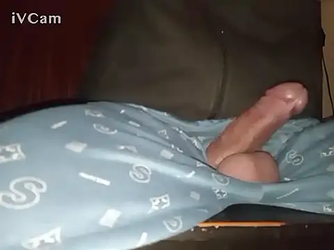 Snapshot of Bigdick666cm chatting on December 10, 9:11 pm Bigdick666cm online show from December 10, 9:11 pm