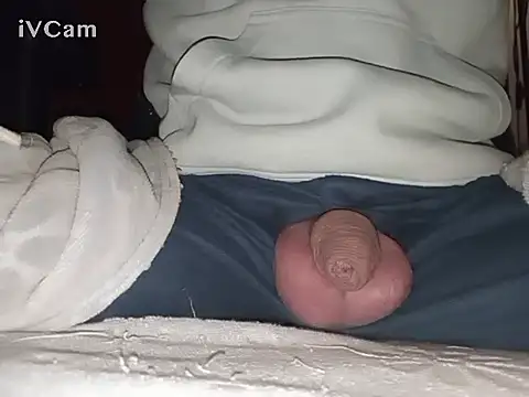 Snapshot of Bigdick666cm chatting on February 11, 6:30 am Bigdick666cm online show from February 11, 6:30 am