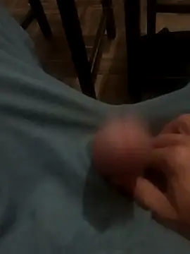 Snapshot of Bigdick666cm chatting on November 8, 3:07 am Bigdick666cm online show from November 8, 3:07 am