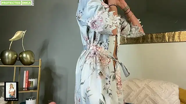 JordynGrange online show from January 10, 10:46 pm