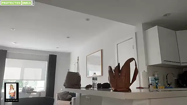 JordynGrange online show from September 21, 7:04 pm