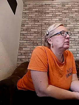 Cerd Ayaz online show from October 24, 10:00 am